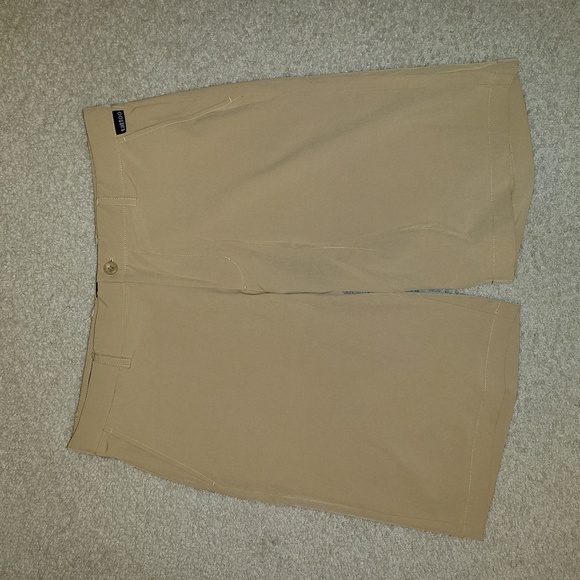 Tattoo Golf Hybrid Shorts - Picture 1 of 7